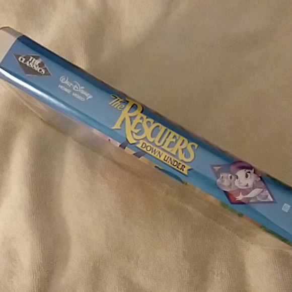 Disney's The Rescuers Vintage VHS Tape Classic - Picture 3 of 5